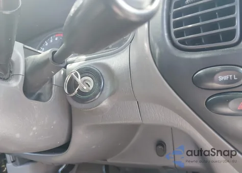 2005 Toyota Tundra Sr5 V8 from USA, damaged, VIN 5TBET34135S496040